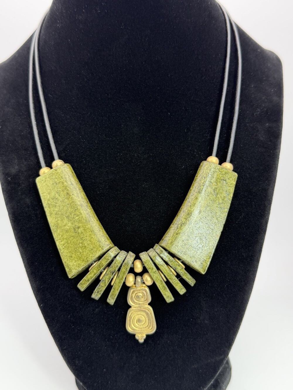 VTG Boho Tribal Geometric Resin Statement Bib Necklace Chartreuse Cord Artisan
